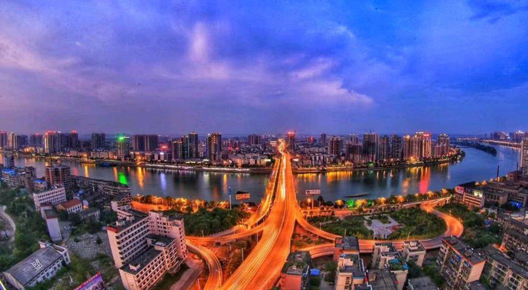 湖南面积最大地级市，比长沙大，比衡阳更大，相当于3个娄底