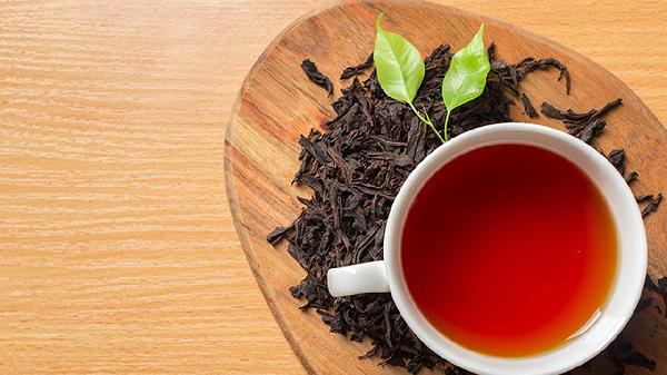 4种易堵血管食物，高血脂真的要少碰！常喝这2茶，疏通血管更健康