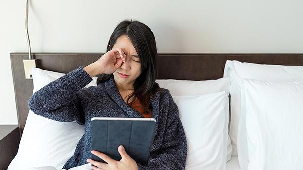 长期失眠的人，身体最终会怎样？医生：可能逃不掉这5个“后果”