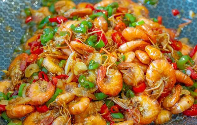 11道湘菜香辣上桌，做法简单到爆，你家餐桌差哪道？