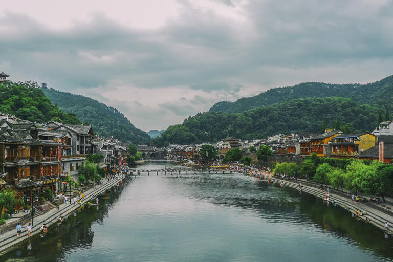 湖南旅游必去的十大景点，这才是真正的湖南，建议收藏！