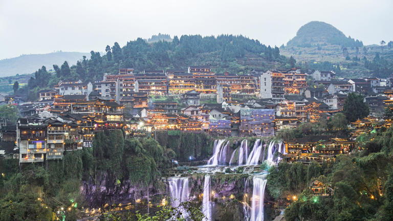 湖南旅游必去的十大景点，这才是真正的湖南，建议收藏！