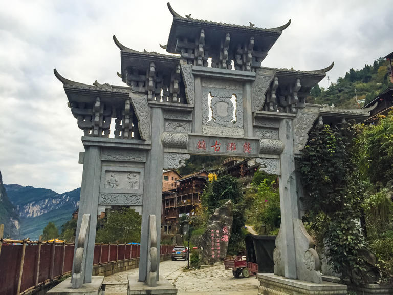 重庆十大古镇排行榜，山城重庆10个绝美古镇，你去过几个？