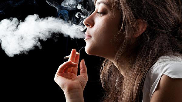  戒烟有黄金年龄段，错过时间戒烟没用？医生辟谣，给出了确切答案 