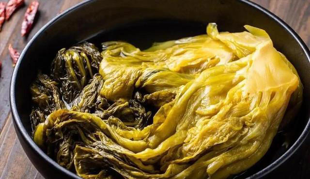 医生提醒：5种青菜高血压要少吃，小心让血压上涨，喜欢也要注意
