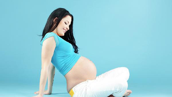  生孩子真的好害怕！自然产、剖腹产，准妈妈将如何选择？ 