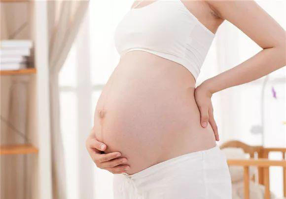 孕期小知识：为何宝宝一到晚上就胎动频繁，原因是什么呢？