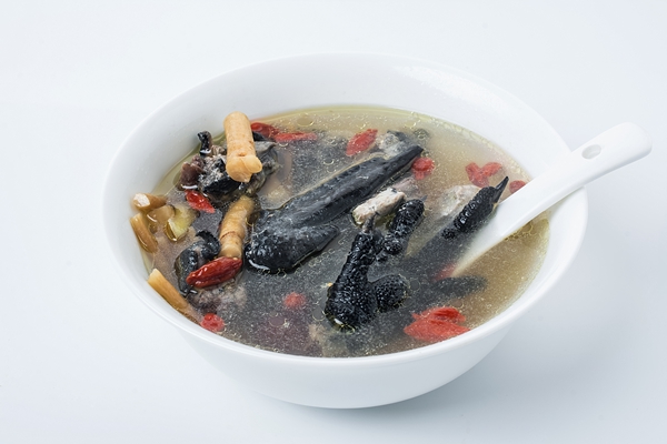乌鸡汤怎么炖好喝又营养