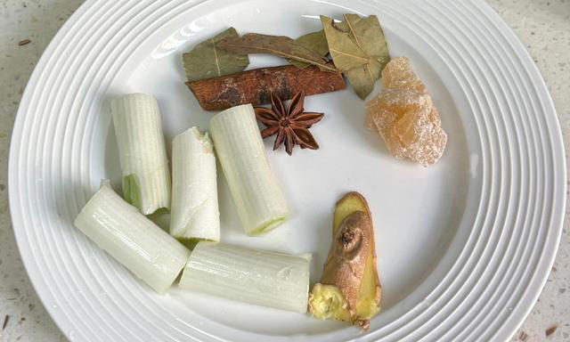 百吃不厌的红烧肉一次学会，肥而不腻，软糯鲜香，好吃又下饭