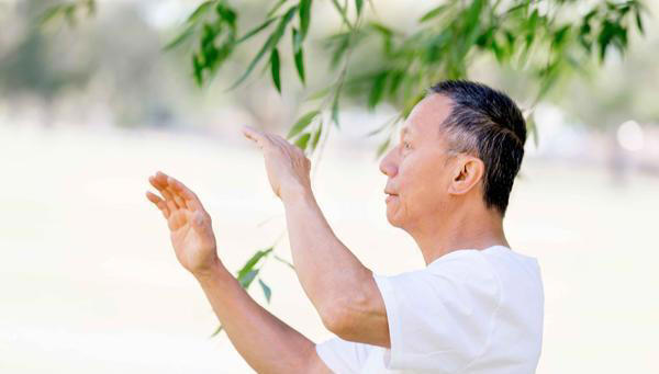 经常运动除了增强体质，还能延缓衰老，推荐5个运动不妨试试
