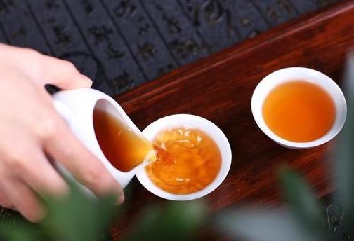 决明子泡水喝竟有6个害处