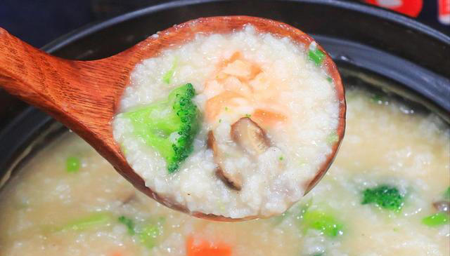 早餐少吃馒头和稀饭，多吃这4样，营养美味又健康！
