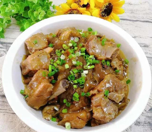 请客时，这10道硬菜必备！学会后，老公有面子，天天回家都吃饭