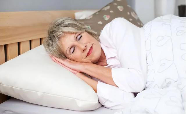睡眠好不好的4个指标，你知道吗？比睡够8小时更重要的是这一点。