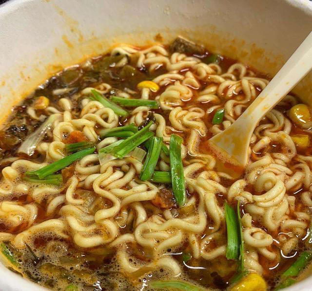 小米粥可以当早餐吗？医生：尽量少吃这5种早餐