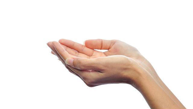 肾不好，看手就知道！手上出现这6种情况，可能是肾损伤的信号