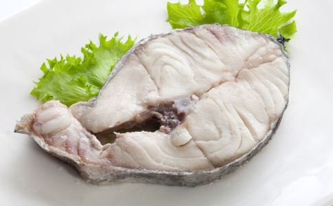 老年人腿疼吃什么好 如何缓解腿疼症状 老年人腿疼吃什么会好