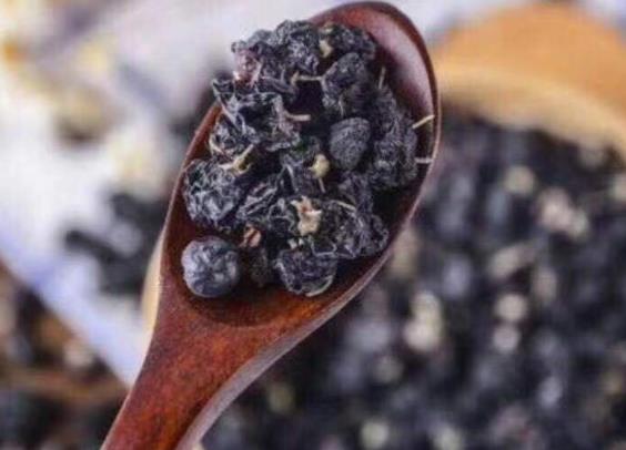 黑枸杞的副作用有哪些 上火 腹泻 眼睛红肿