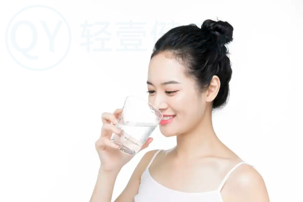 喝水 喝水