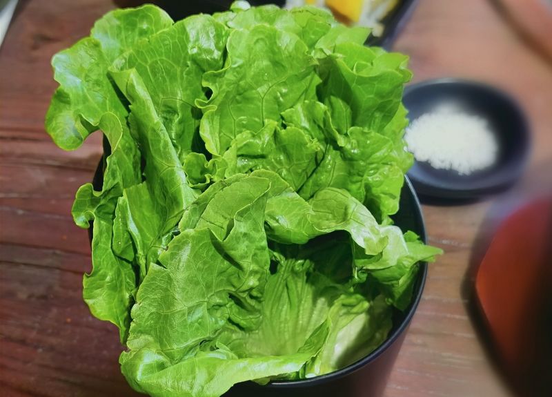 肚子胀气能不能吃莴笋?莴笋吃了会肚子胀气吗?看莴笋是否产气!