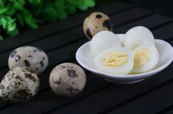 吃鹌鹑蛋有什么好处呢?鹌鹑蛋胆固醇含量高吗?