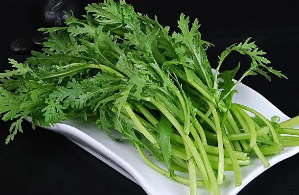 茼蒿的营养价值高吗?茼蒿的功效与作用有哪些?