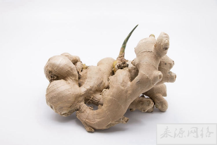不夸张：一片生姜胜过很多补药！可惜4种人不能吃它