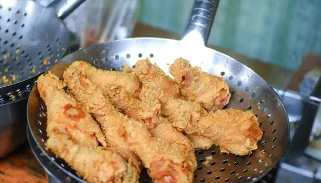 早上为什么不建议吃馒头？医生：不止馒头，这4类食物，也要少吃