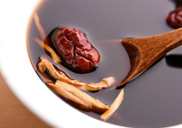 姜茶对宫寒有用吗 驱寒调经 除湿气 补血