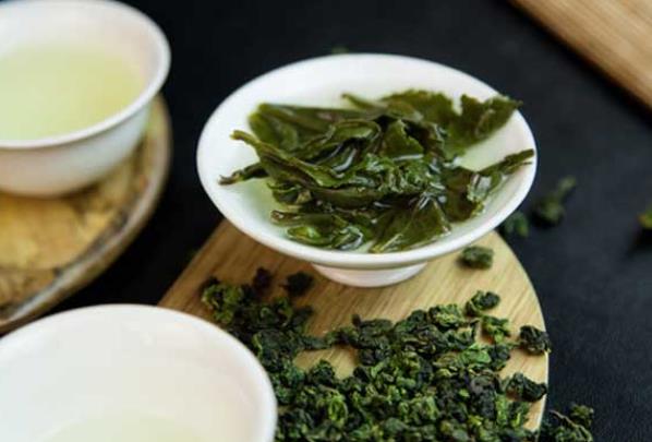 喝铁观音茶会便秘吗 茶碱咖啡因导致肠胃蠕动缓慢