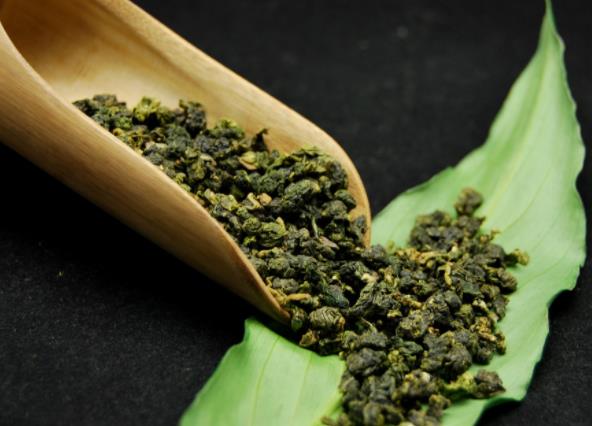 喝铁观音茶能降血糖吗 茶多糖 茶多酚 茶色素等帮助代谢