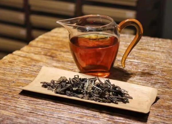 喝老白茶能降血压吗