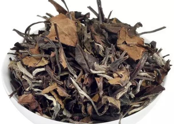 喝老白茶会失眠吗 咖啡碱 茶碱刺激大脑皮层 因人而异