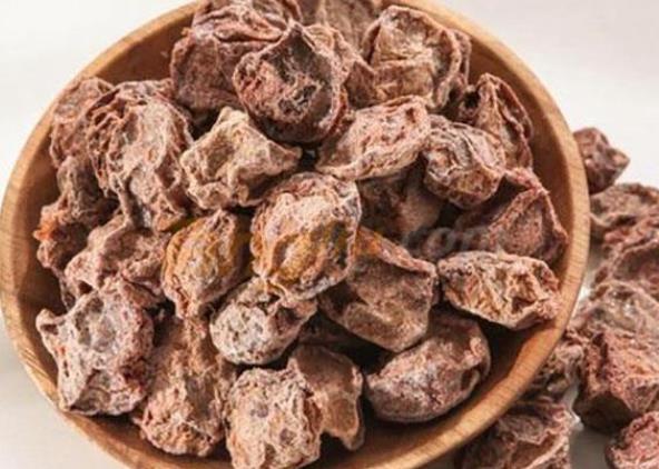 话梅可以和牛奶一起吃吗 同吃影响吸收消化,建议隔开1小时
