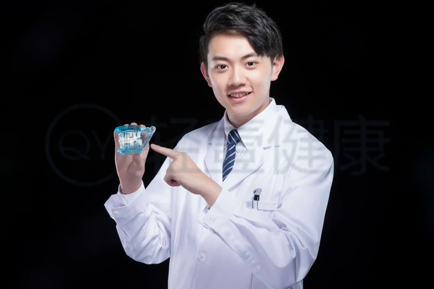 冠周炎的症状 冠周炎的症状