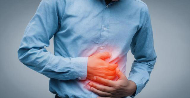 心内科主任：心梗最危险信号，不是胸痛，而是频出现这4种异常
