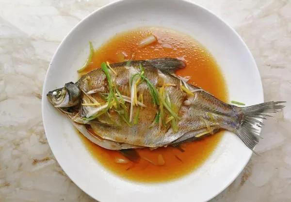入夏后，被“湿气”缠住的身体，全靠这8样食材，排出湿气祛水肿
