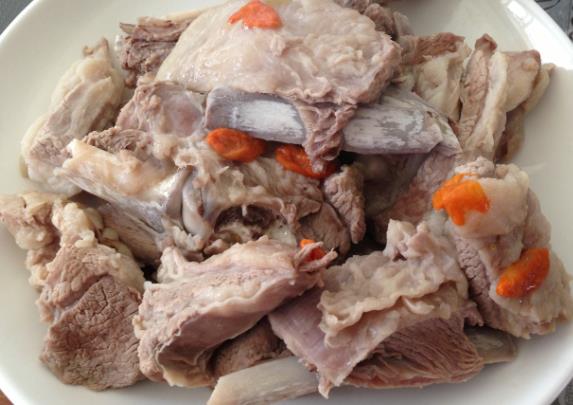孕妇可以吃羊肉吗 适量吃改善气虚血虚增长体力