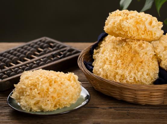 吃银耳能补充胶原蛋白吗
