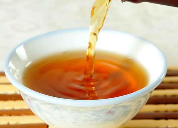 黄酒怎么饮用效果最佳 温饮 隔火加温 冰镇