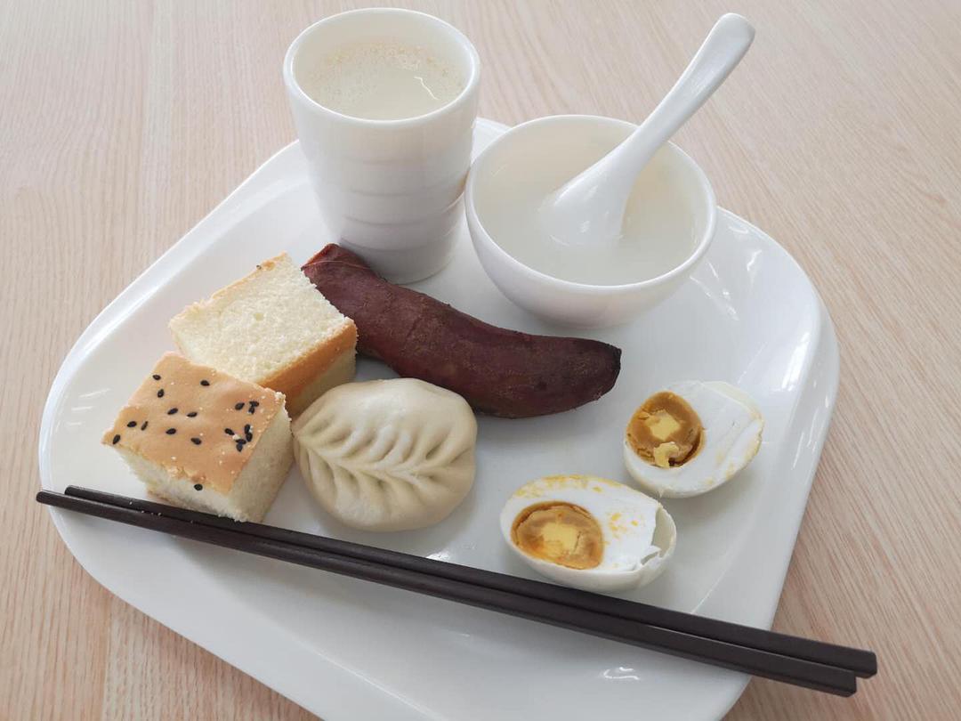 吃早餐恢复肠胃功能
