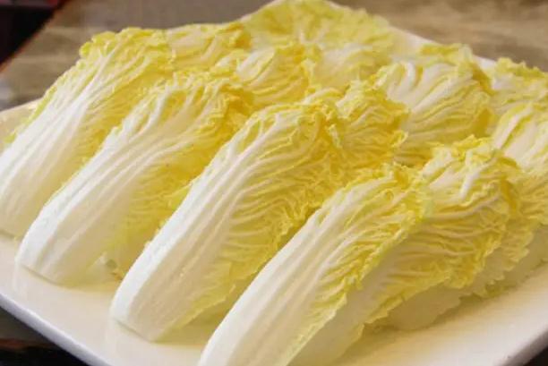 购买娃娃菜怎么挑选？娃娃菜焯水几分钟能熟？