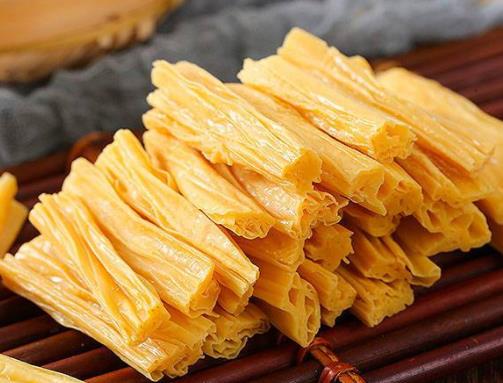 腐竹可以用热水泡吗 温水保留营养口感好