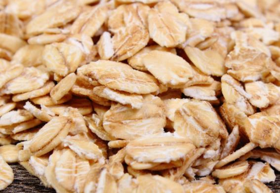 燕麦片的热量是多少 367大卡100克散步半个小时消耗完