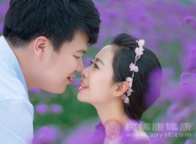 在日常生活中，拥有和谐的夫妻生活是很多人十分渴望的事情