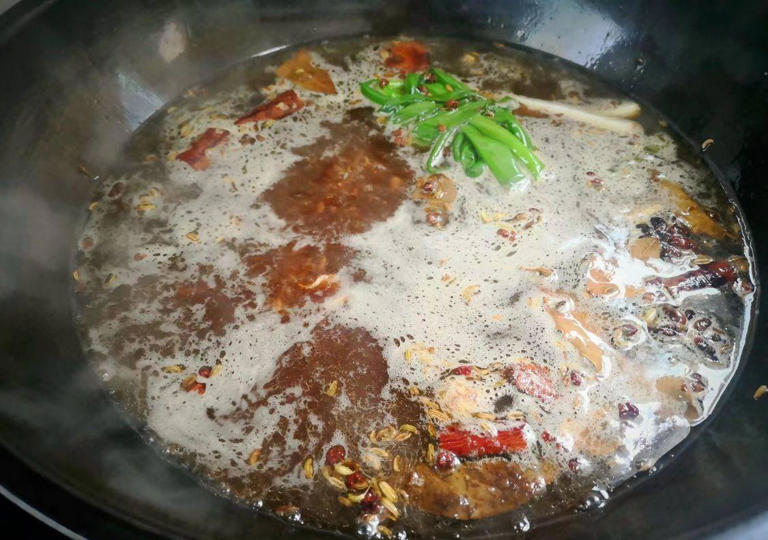 夏天爱吃的3锅炖肉，解馋不长膘，肉烂味浓，一滴汤都不剩！
