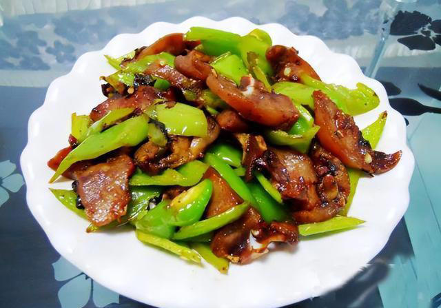 猪头肉炒什么菜比较好吃？分享5种炒菜组合，香气诱人，好吃美味