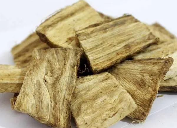 吃葛根相当于吃激素吗 植物雌激素异黄酮含量12%左右