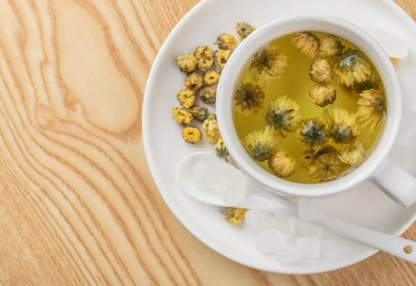 菊花茶会解药性吗？咽喉炎患者不宜喝菊花茶吗？