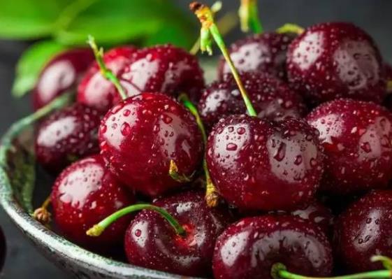 孕妇可以吃车厘子吗 淡化孕期斑点适量补铁缓解食欲不佳